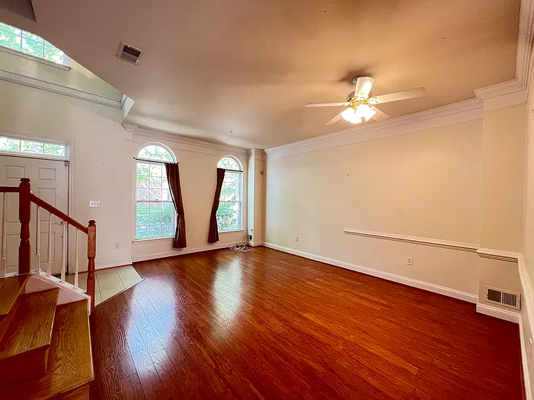 13027 Town Commons Dr — Photo 3
