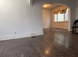 63 Roslyn St, Buffalo, NY 14211