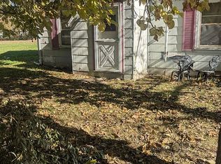 325 S Allen Rd, Saint Clair, MI 48079