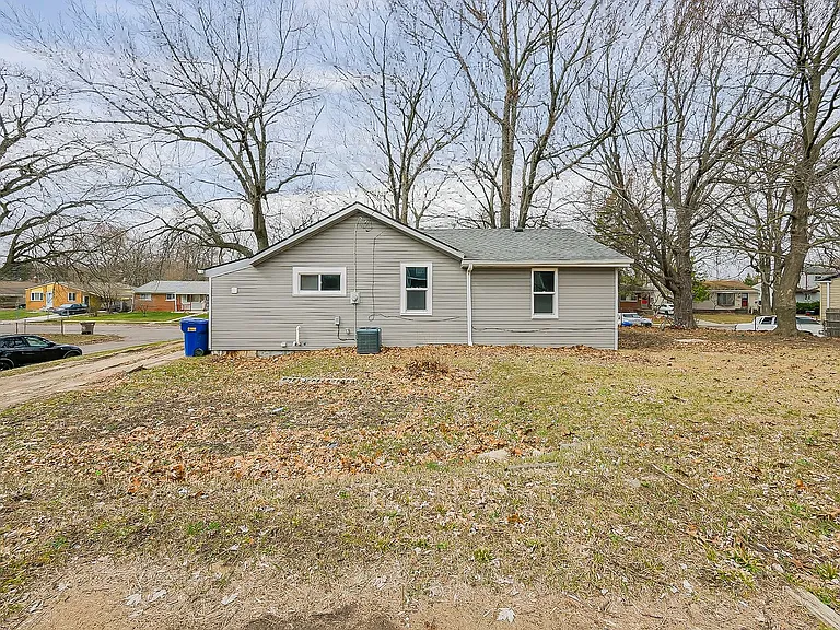 750 Scottwood St — Photo 27