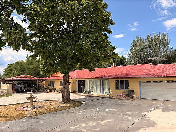 2nd image of 53 Bouquet Ln