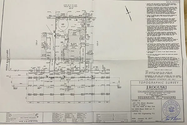 Sold by Remax Edge | media 4