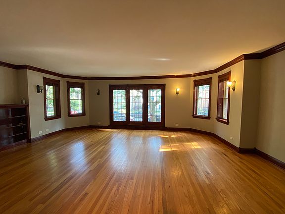 3rd image of 2150 W Arthur Ave APT 1
