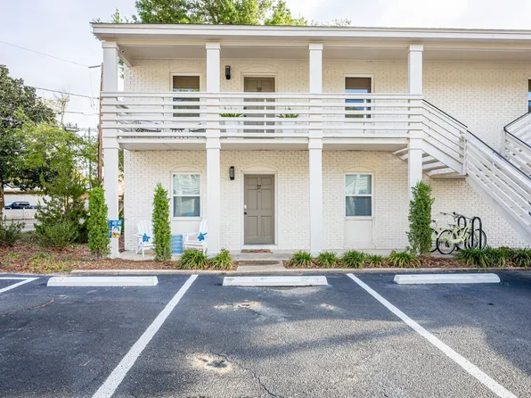 114 Ethel Cir #17, Ocean Springs, MS 39564