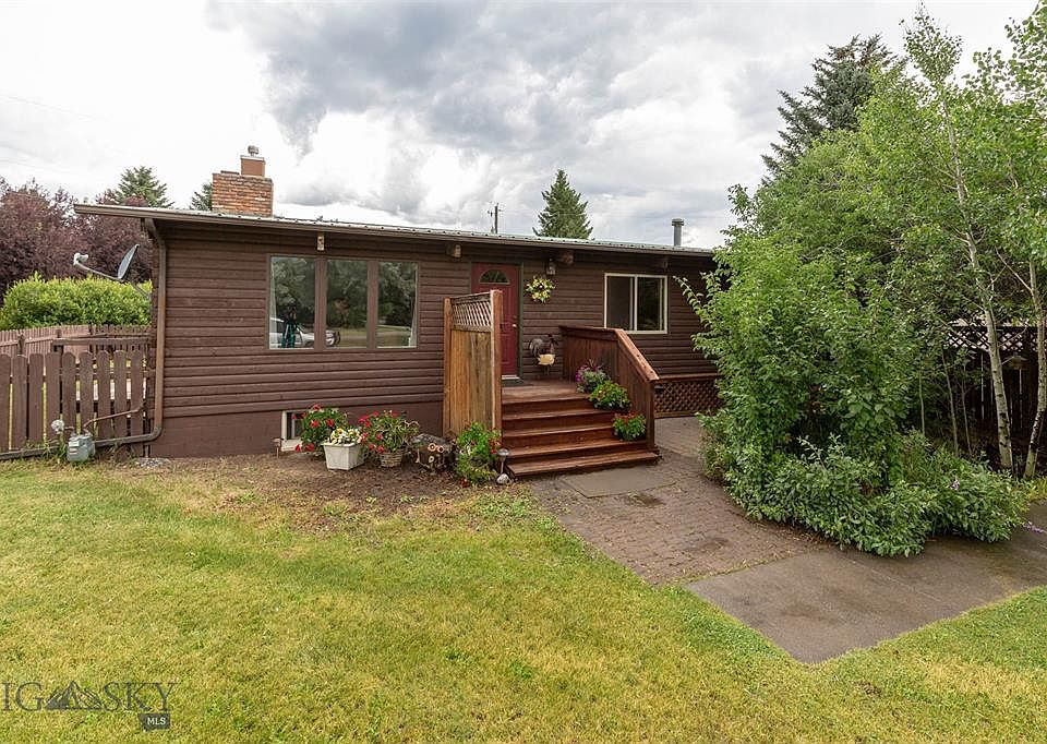 1st image of 3 Pomajbo Ln