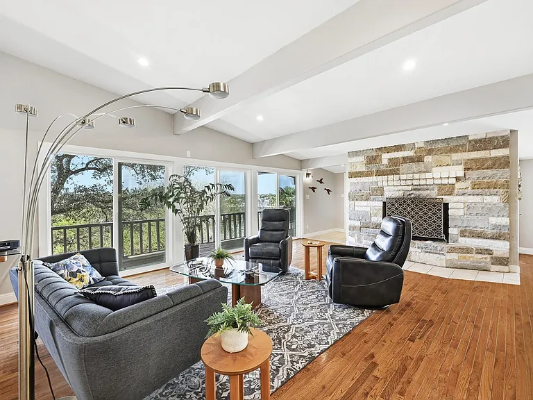 134 Sailfish St — Photo 3