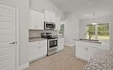 3rd image of 247 SW Bellflower Dr