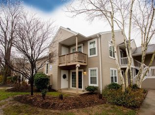 1606 Beacon Hill Dr, Holland, PA 18966