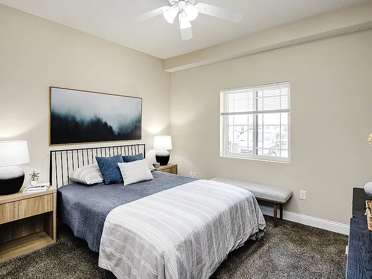 Oak Pointe — Photo 8