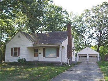 1st image of 4710 Grover Dr