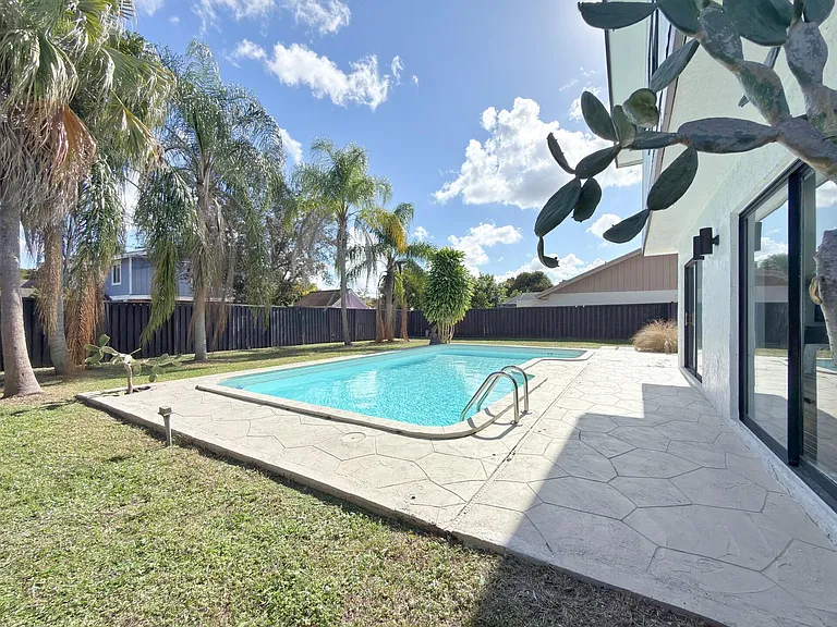 760 Windtree Way — Photo 48