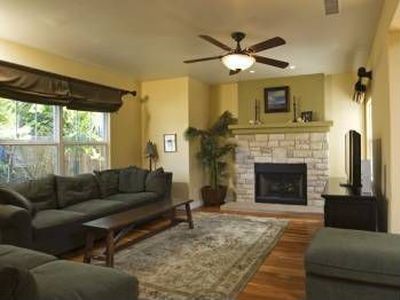 221 Hillcrest Dr, Encinitas, CA, 92024