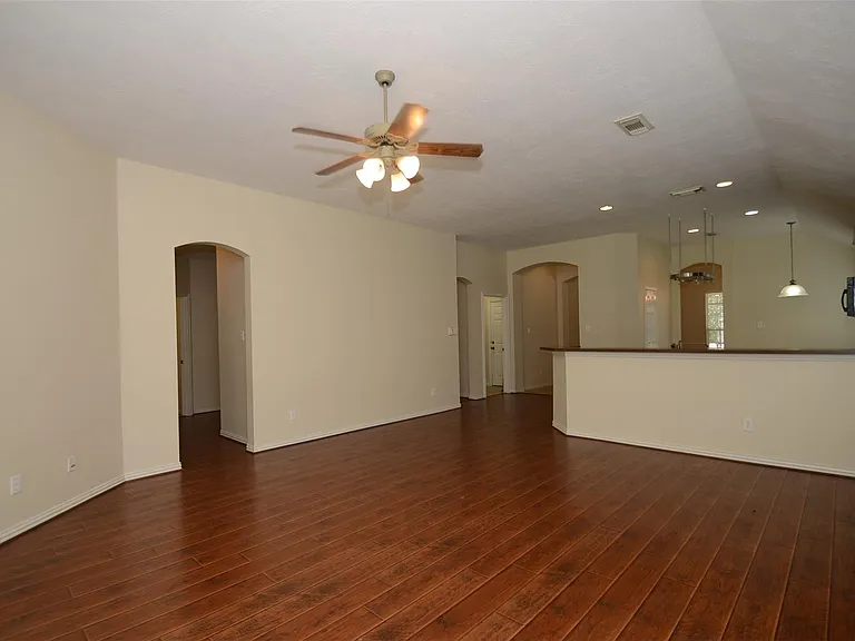23207 Dewflower Dr — Photo 15
