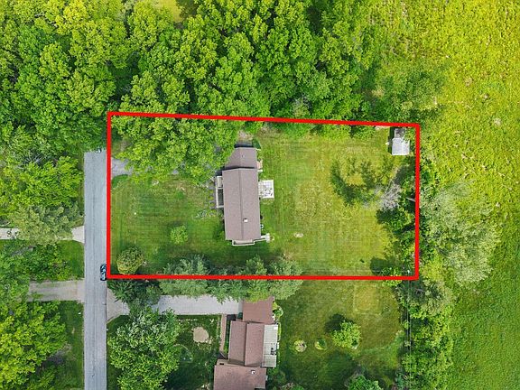 4th image of 7280 Hollandia Dr