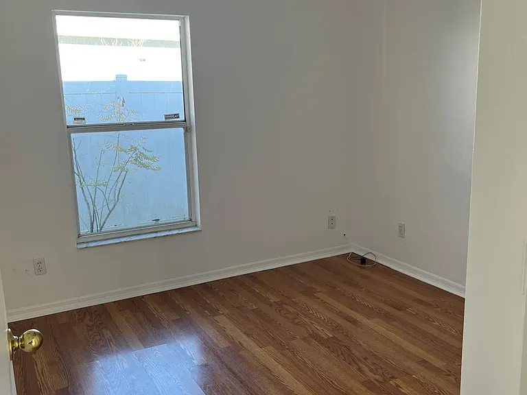 9176 Fort Jefferson Blvd #9176 — Photo 6