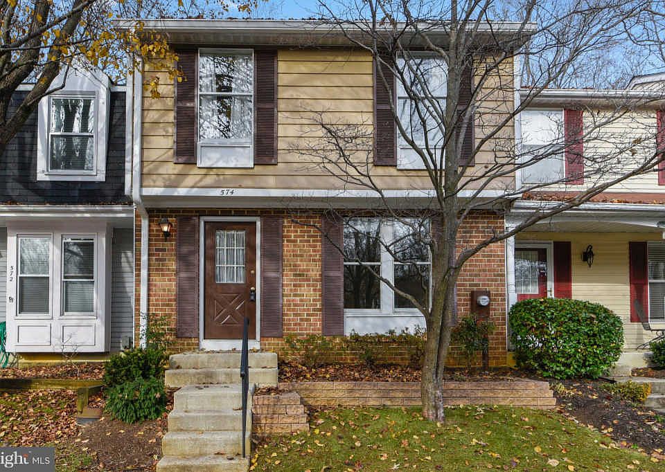 1st image of 574 Bay Dale Ct