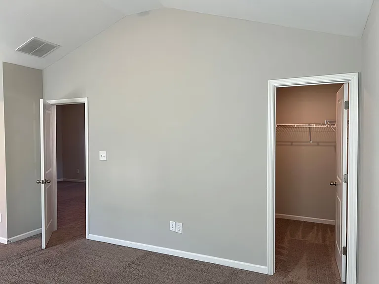 401 Tivoli Way — Photo 24