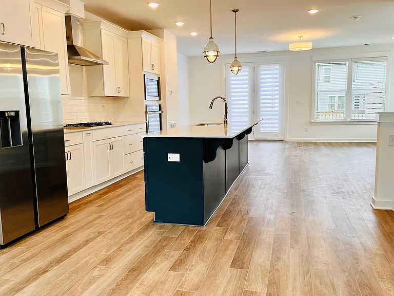 1229 Corkery Ridge Ct — Photo 11