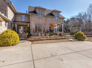 1126 Woodridge Pl, Mount Juliet, TN 37122