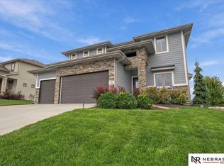 11723 S 109th St, Papillion, NE 68046