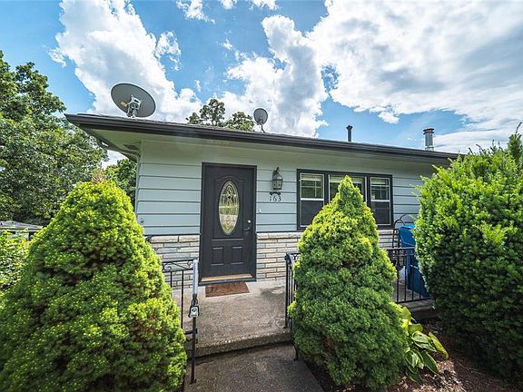 4th image of 163 Lakeview Dr