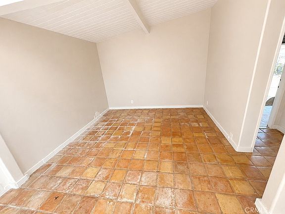 2nd image of 6516 Longridge Ave