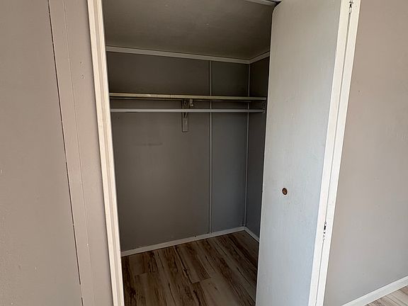 2nd image of 477 N Wall St #5