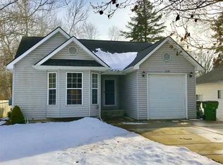 11170 Rhode Dr, Shelby Township, MI 48317