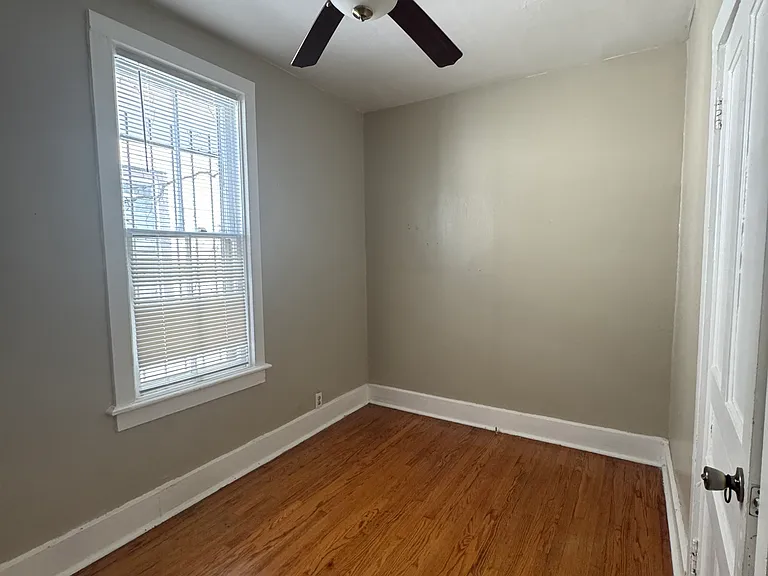 2907 N Fratney St #LWR — Photo 14