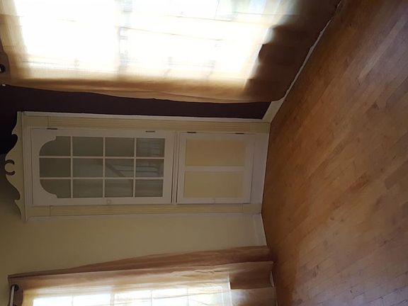 5th image of 723 Kensington Ave