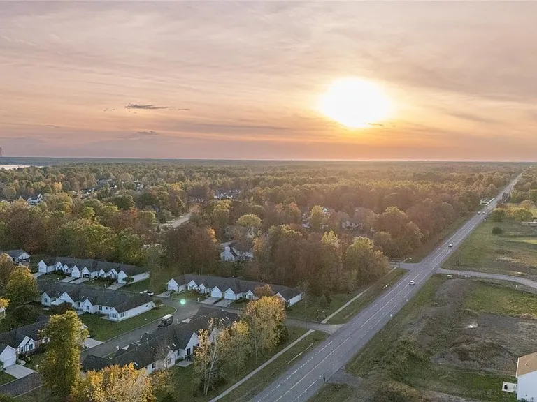 46 Eagleview Dr — Photo 49