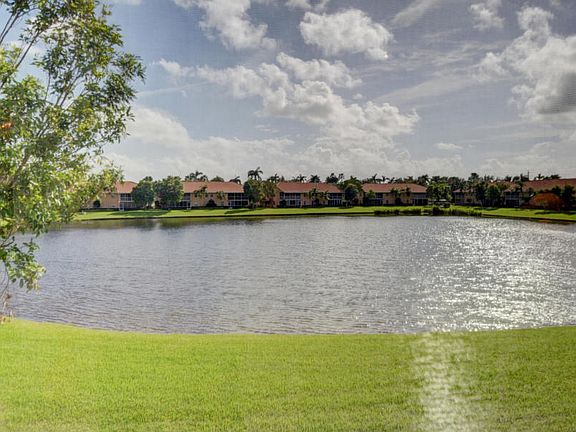 4th image of 9961 Harbour Lake Cir