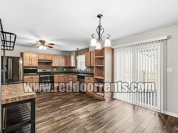 3rd image of 15023 Lovely Dove Ln
