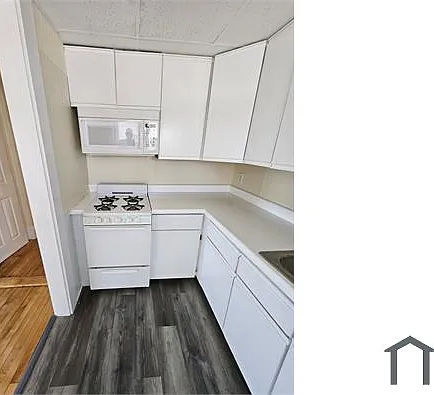 177 Lewis St #4 — Photo 8
