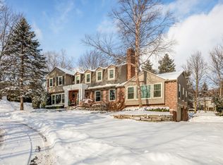 765 Brookwood Walke, Bloomfield Hills, MI 48304