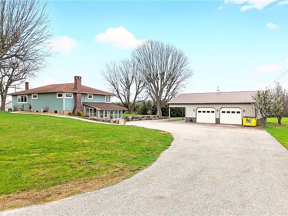 2nd image of 534 Harvest Dr