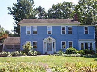 22 Wintergreen Hill Dr, Painesville, OH 44077