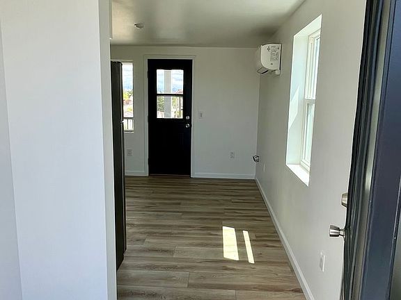4th image of 4118 Adams Ave APT 9