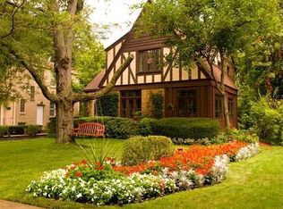 2225 Macdonald Ln, Flossmoor, IL 60422