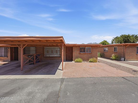 2nd image of 3317 E Fort Lowell Rd