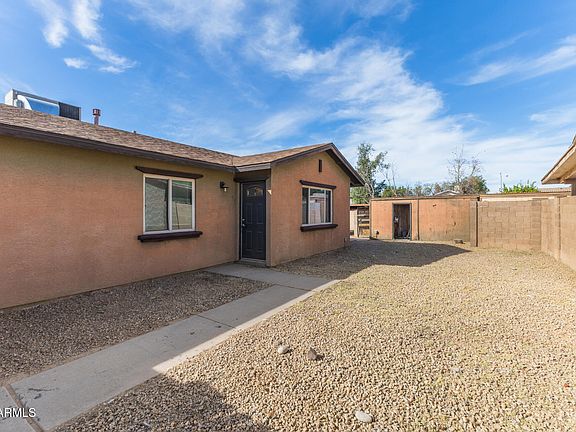 3rd image of 5318 W MAUNA LOA Lane
