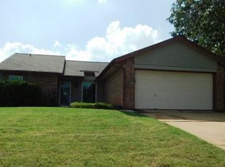 2504 Burning Tree, Norman, OK 73071