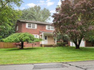 14 Ann Blvd, Spring Valley, NY 10977