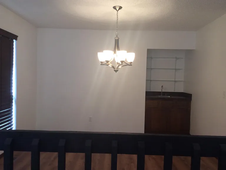 12117 Foxglove Ct — Photo 7