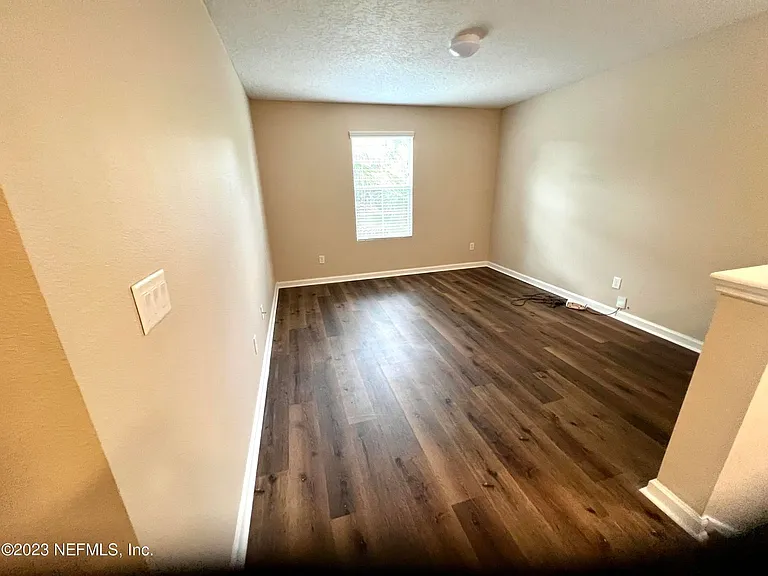 15691 Tisons Bluff Rd — Photo 10