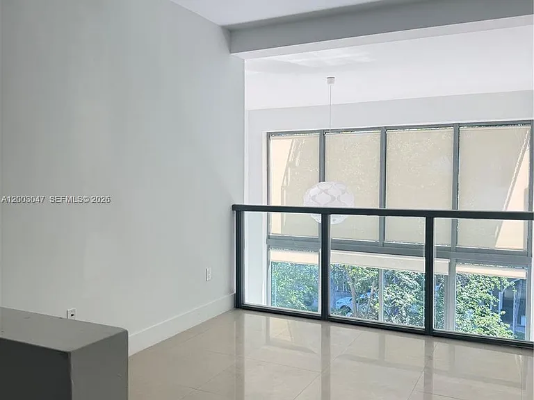 6000 Collins Ave #313 — Photo 2