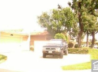 10661 La Rosa Ln, Fountain Valley, CA 92708