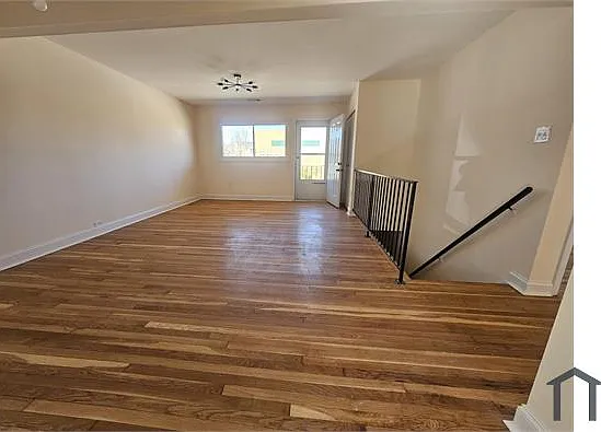1221 E Northern Pkwy — Photo 4