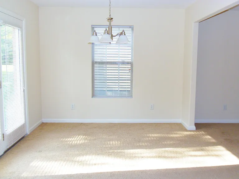 2536 Sun Seeker Ct — Photo 13