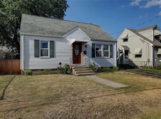 94 Martin St, Pawtucket, RI 02861